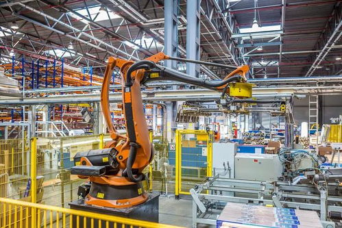 技術(shù)變革下的就業(yè)挑戰(zhàn) 當(dāng)5G與自動(dòng)化重塑勞動(dòng)力市場(chǎng)